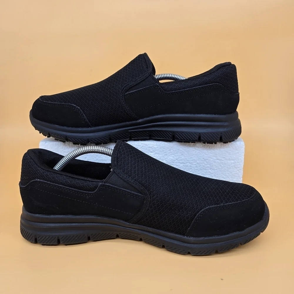 Skechers Work™ Relaxed Fit® Squad Chaos Urgran Women's Shoes Size 11